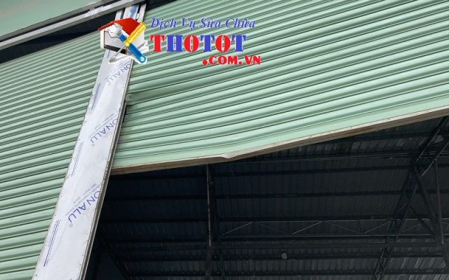 thợ cửa cuốn
